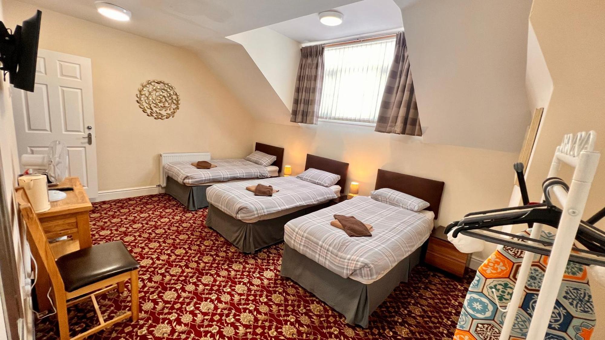 The Cabbage Hall Hotel Liverpool Exteriör bild