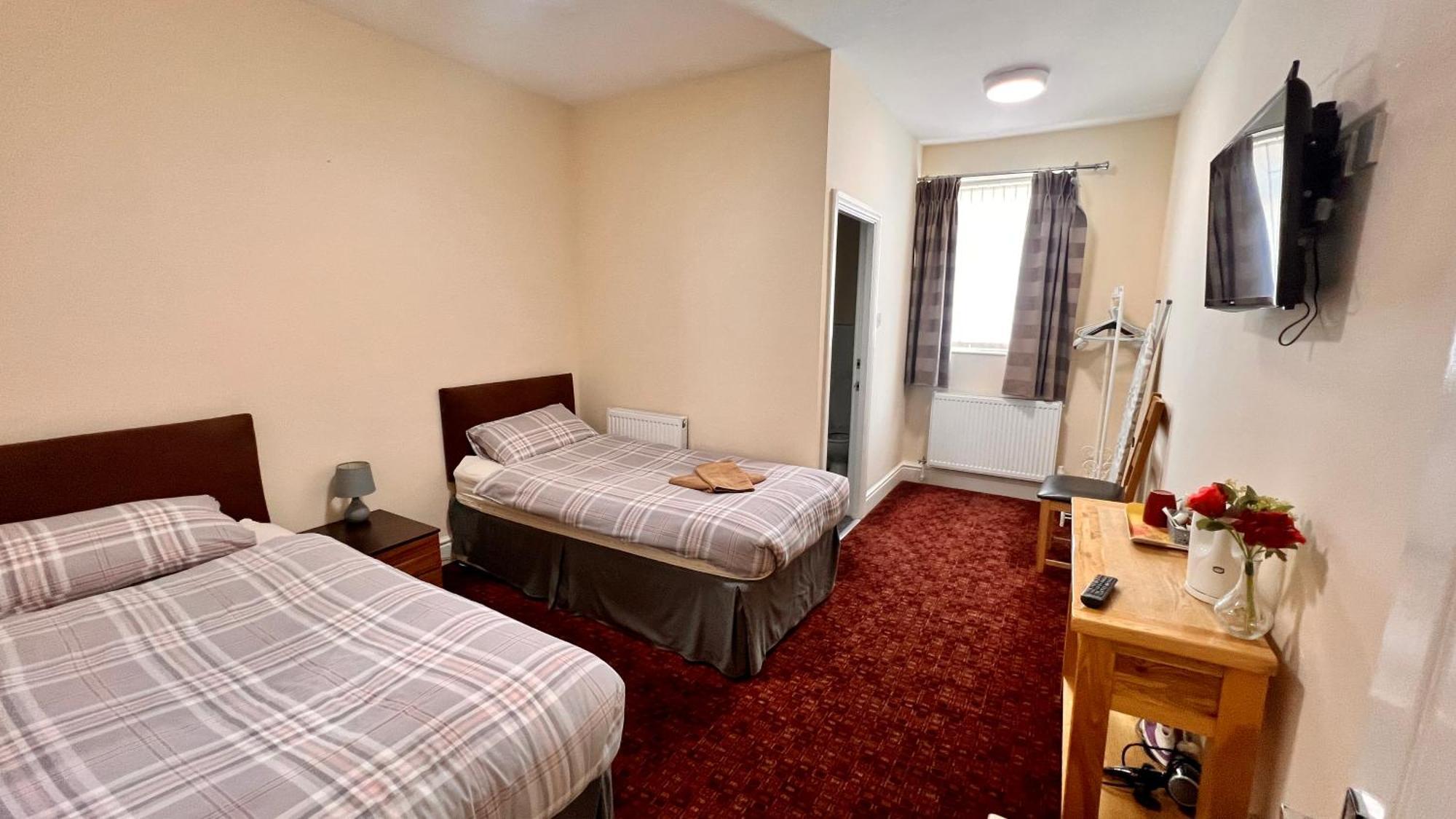 The Cabbage Hall Hotel Liverpool Exteriör bild